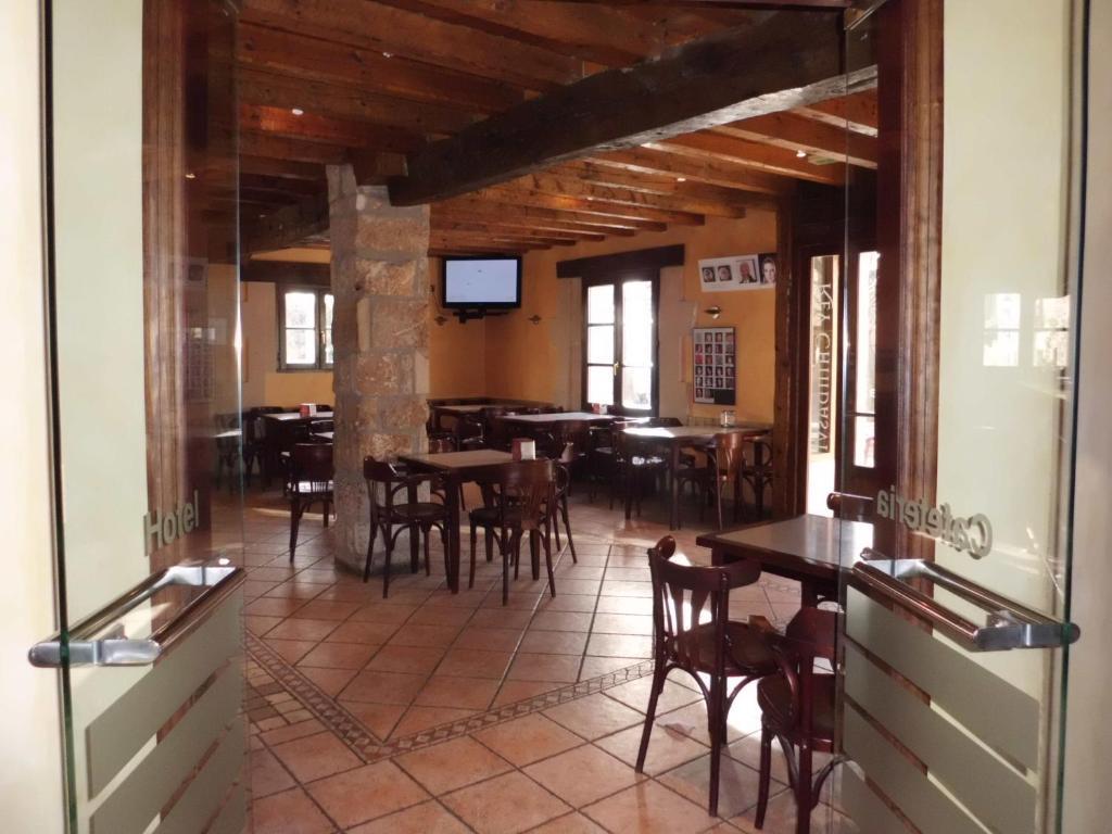 Hotel Rey Chindasvinto Covarrubias Dış mekan fotoğraf